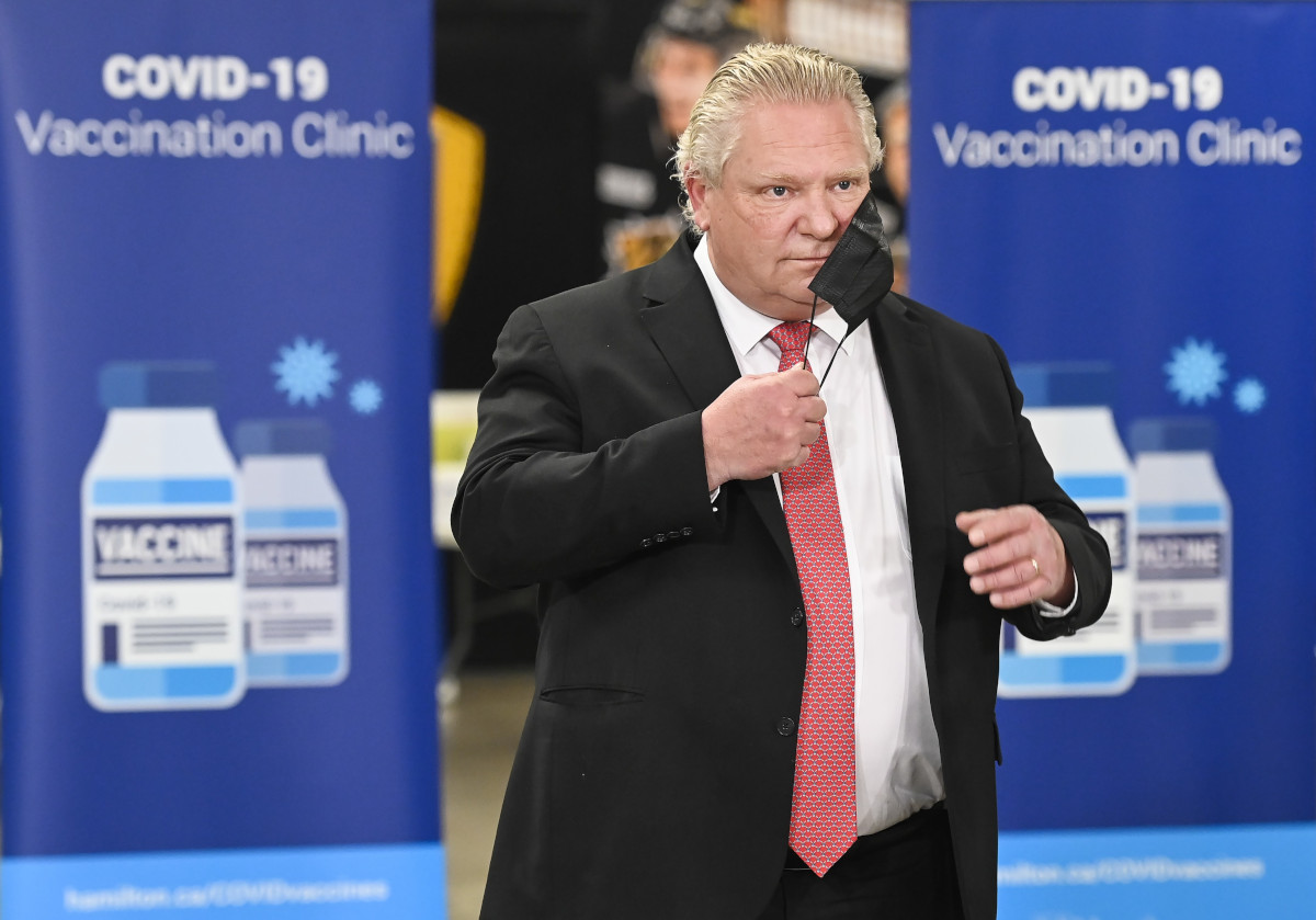 Ontario vax appointments open to residents 75+ on Monday, pharmacy program expanding