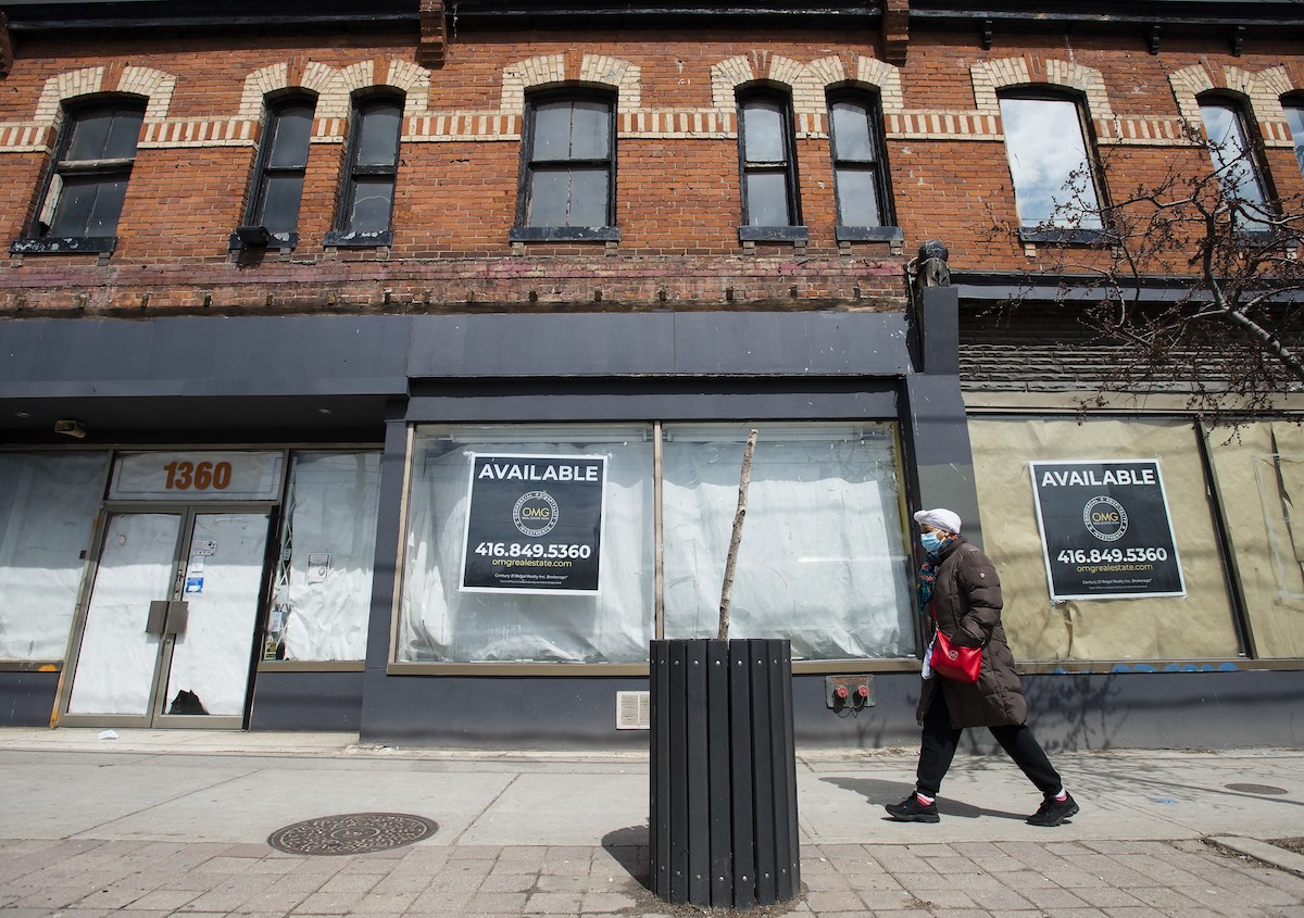 Restaurants and small businesses demand compensation as Ontario lockdown expected
