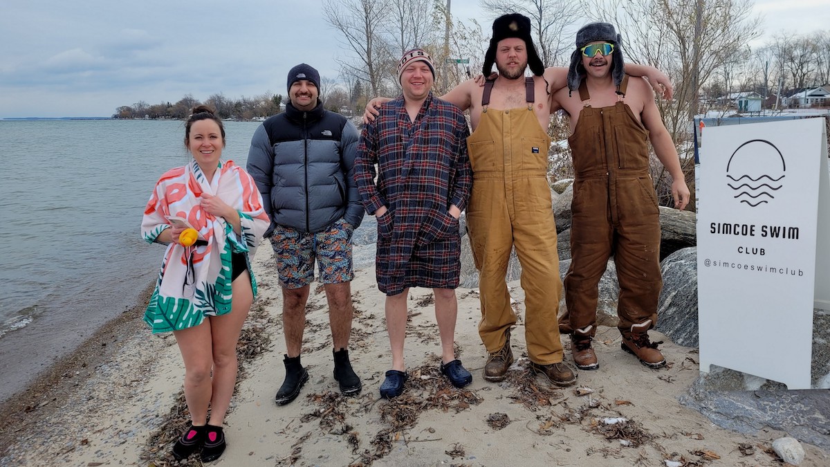 Simcoe Swim Club takes plunge at Willow Beach » Post