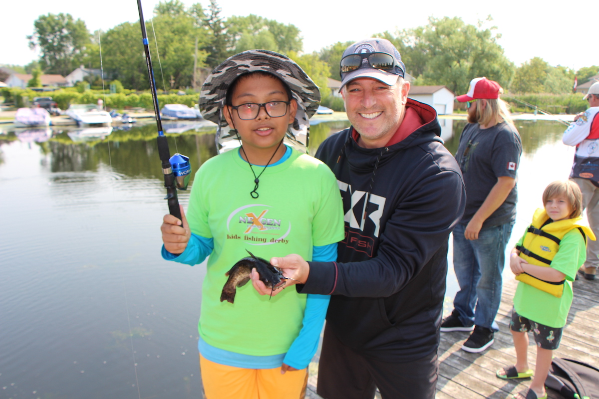 Fishing derby gives kids a chance to learn how to fish » Georgina Post